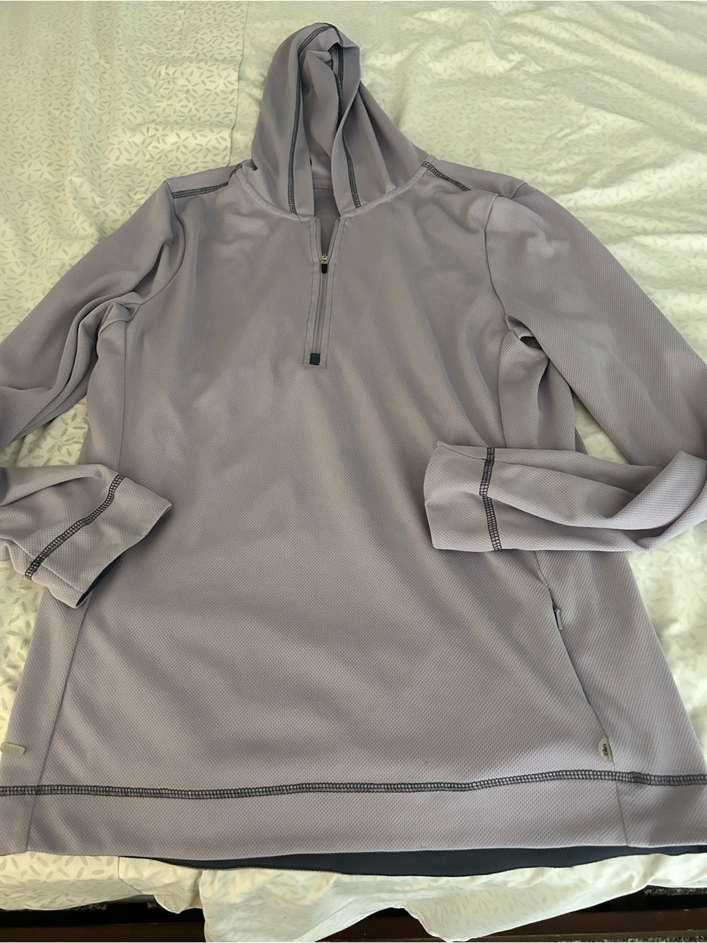 ALO Yoga Long-Sleeve Hooded Pullover - Light Lavender xl